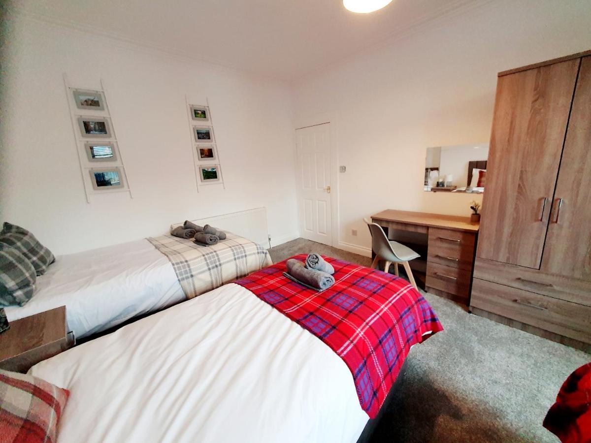 Station Apartment Белсхил Екстериор снимка